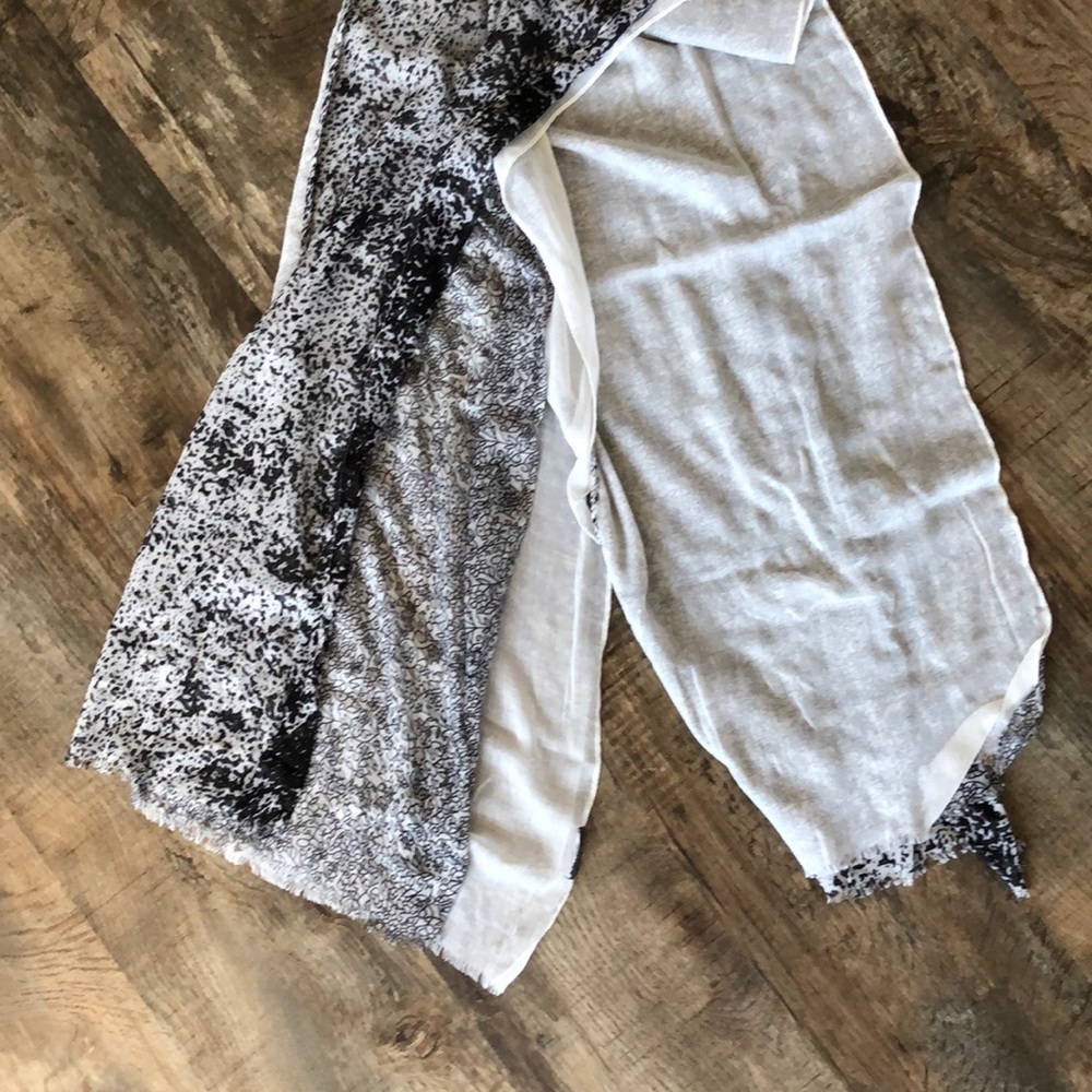 Sheer 3-layer scarf